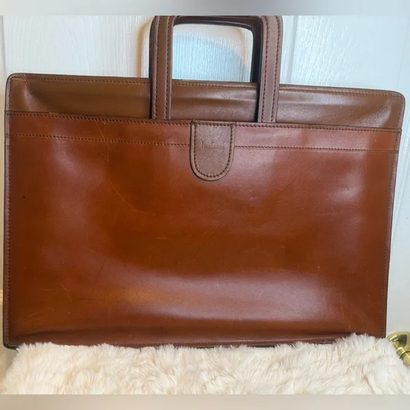 HARTMANN VINTAGE PORTFOLIO LEATHER EXECUTIVE STRUCTURED BRIEFCASE - Picture 3 of 14